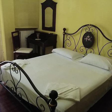 Hotel La Carina Grottaminarda Bagian luar foto